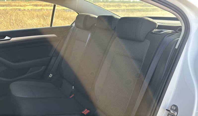 Volkswagen Passat Business 2.0 TDI 150 CV lleno
