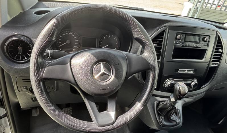 Mercedes Vito 110 CDI TD Furgón Larga 110 CDI 102 CV lleno