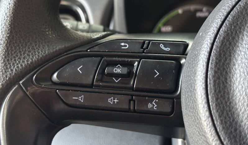 TOYOTA YARIS 120H BUSINESS PLUS | HÍBRIDO | AUTOMÁTICO E-CVT lleno
