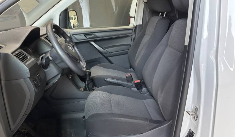 VOLKSWAGEN CADDY FURGÓN PROFESIONAL BUSINESS 122 CV lleno