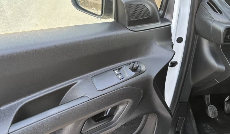 Toyota Proace City Verso Combi GX L1 1.5L lleno