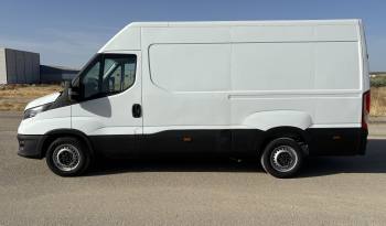 IVECO DAILY 35 2.3 TD L2H2 lleno