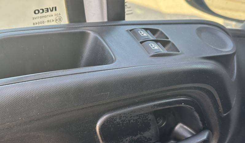 IVECO DAILY 35 2.3 TD L2H2 lleno