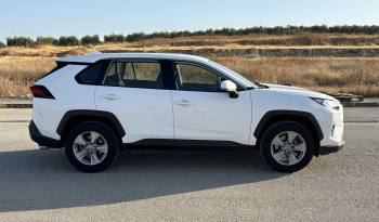 TOYOTA RAV4 200H E-CVT AWD-i BUSINESS lleno