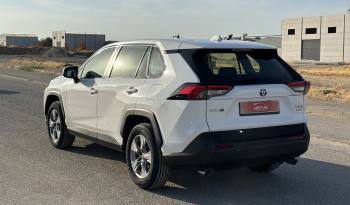TOYOTA RAV4 200H E-CVT AWD-i BUSINESS lleno