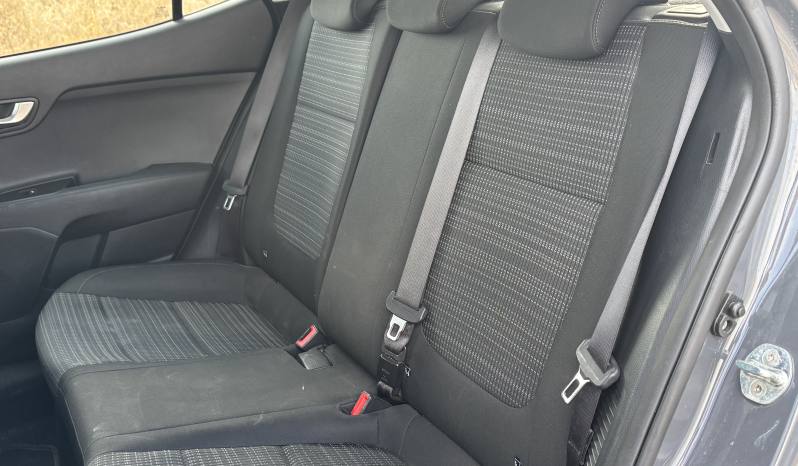 KIA STONIC 1.0 T-GDi MHEV 100 CV iMT DRIVE lleno