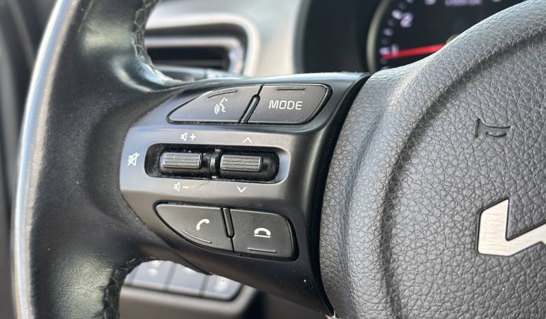 KIA STONIC 1.0 T-GDi MHEV 100 CV iMT DRIVE lleno