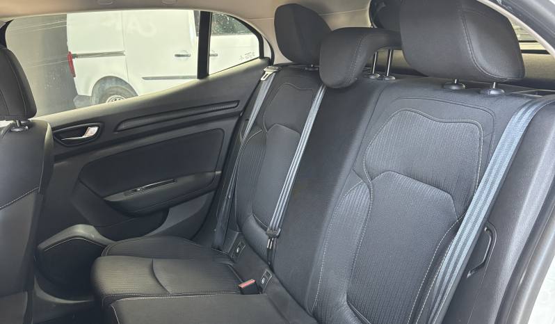 RENAULT MÉGANE BERLINA BUSINESS ENERGY dCi 110 CV lleno