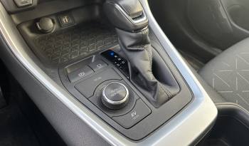 TOYOTA RAV4 2.5 HYBRID 220H e-CVT AWD-i ADVANCE 4×4 lleno