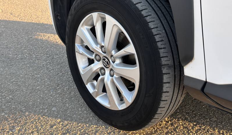 TOYOTA YARIS CROSS 120H 1.5 BUSINESS PLUS lleno