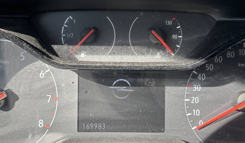 OPEL CORSA 1.5 DIÉSEL 102 CV EDITION lleno