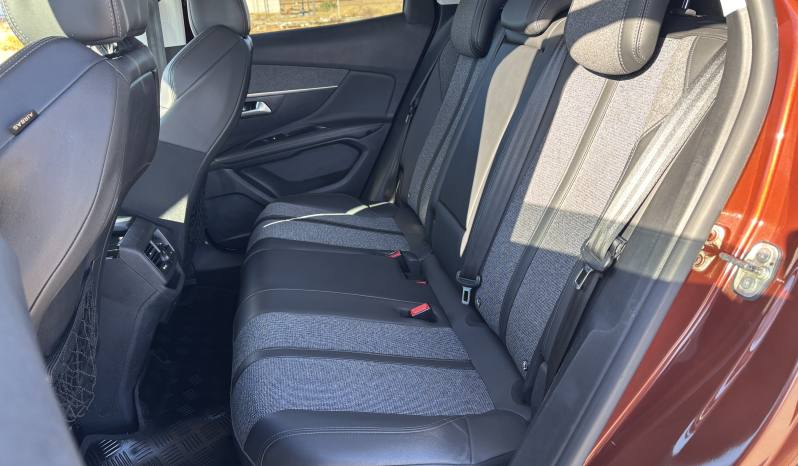 Peugeot 3008 Allure 1.5 HDi 130 CV lleno