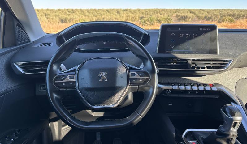 Peugeot 3008 Allure 1.5 HDi 130 CV lleno
