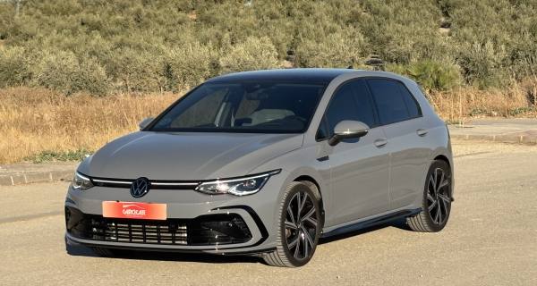VOLKSWAGEN GOLF R-LINE 2.0 TDI 150 CV DSG