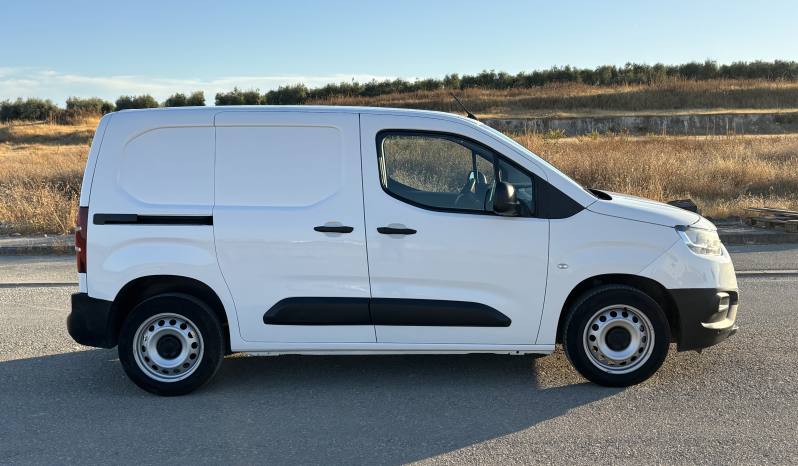TOYOTA PROACE CITY 1.5D 100 CV GX PLUS L1 lleno