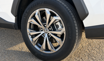 TOYOTA RAV4 2.5 HYBRID 220H e-CVT AWD-i ADVANCE 4×4 lleno